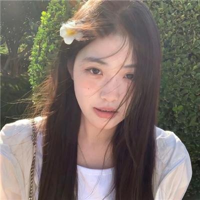 女孩舞步